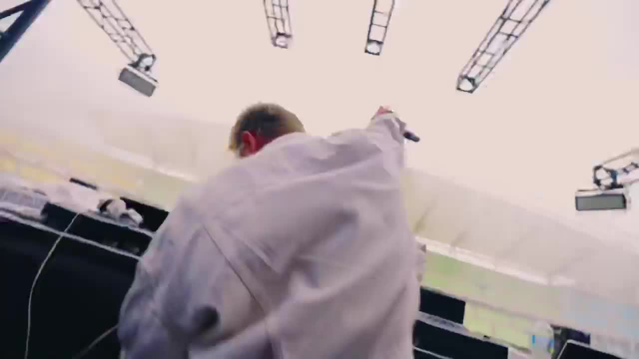 Earlier performance as DBOBBY